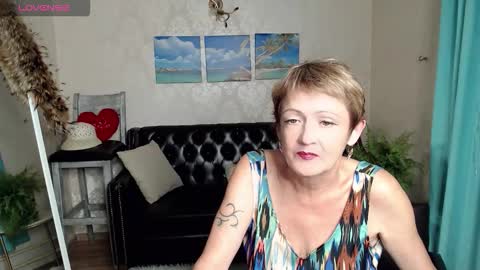 horny_blonds online show from October 4, 5:50 pm