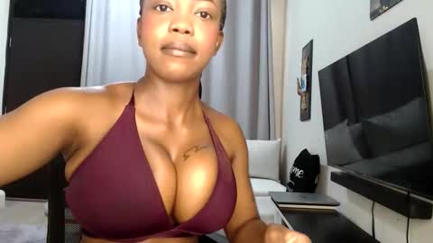 horny_princcess online show from May 14, 9:15 am