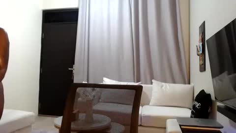 horny_princcess online show from May 12, 12:08 am