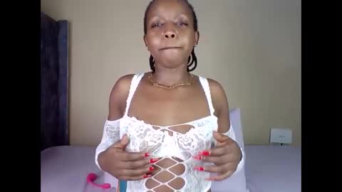 horny_squiter online show from December 26, 8:11 pm