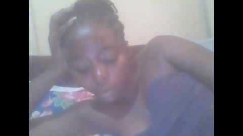 hornygal001 online show from November 19, 6:13 am