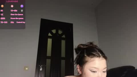 hosina_sayeri online show from April 25, 8:17 pm