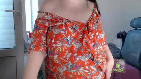 Lila online show from May 14, 3:29 pm