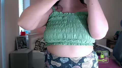 Lila online show from May 10, 3:58 pm
