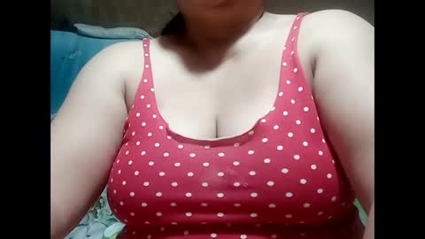 hot_boobs21 online show from January 18, 10:06 pm