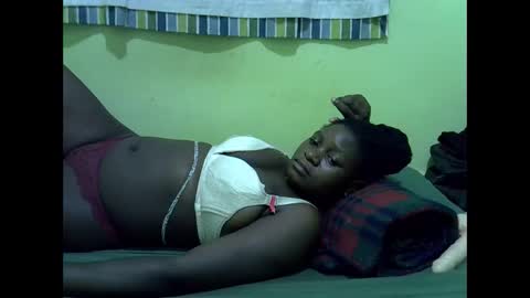 hot_girlly online show from March 24, 8:52 am