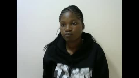 Snapshot of hot_lonnah chatting on March 11, 3:47 am LONNAH online show from March 11, 3:47 am