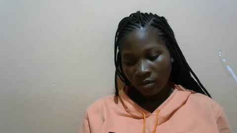 Snapshot of hot_lonnah chatting on October 9, 8:40 am LONNAH online show from October 9, 8:40 am