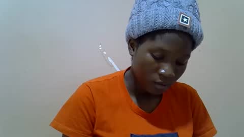 Snapshot of hot_lonnah chatting on September 23, 9:40 am LONNAH online show from September 23, 9:40 am