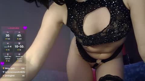 hot_pamella online show from April 1, 5:32 pm