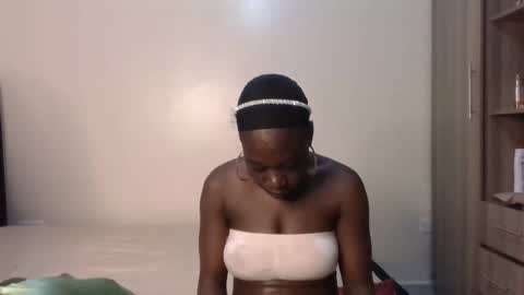 Hot petite online show from September 30, 2:17 am