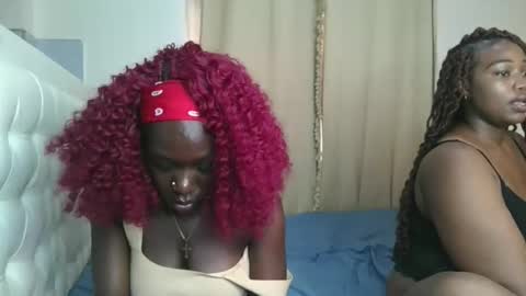 Hot petite online show from February 23, 6:57 am