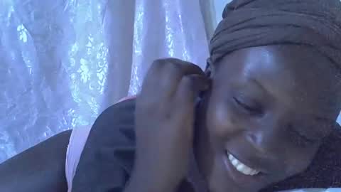 RAYLAH online show from March 27, 10:10 pm