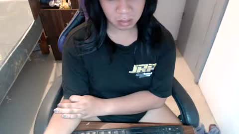 roxanne online show from May 21, 7:06 am