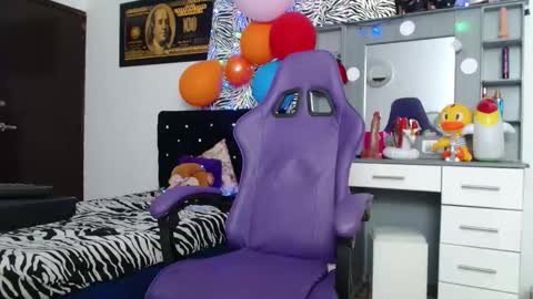 hot sexy bunny online show from May 20, 2:25 pm