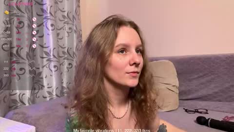 Hot Thumbelina online show from November 7, 8:53 am