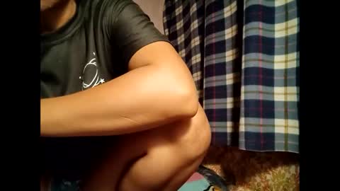 hot_warrios247 online show from March 3, 4:10 am