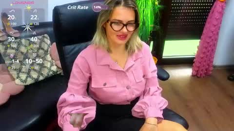 Lisa online show from October 10, 7:46 am