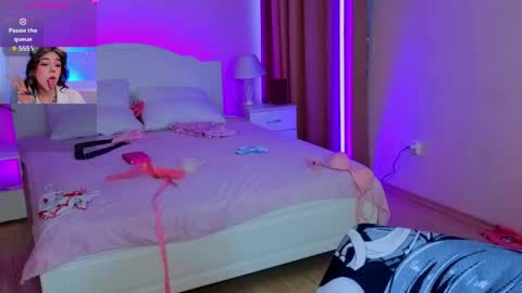 Hotary online show from May 15, 3:32 am