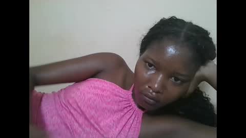love online show from May 19, 5:14 am