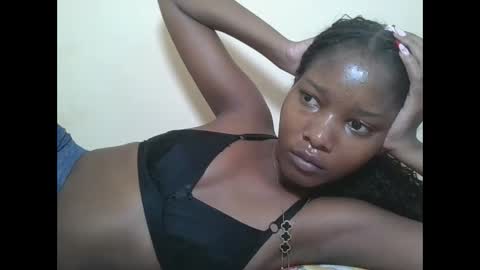 love online show from May 18, 4:07 am