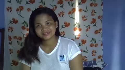 hotcelici online show from November 18, 6:36 am