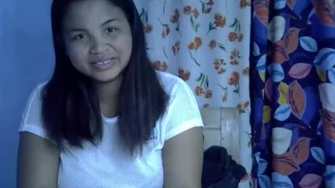 hotcelici online show from October 23, 10:21 am