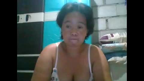 hotchicks4uxx online show from January 13, 1:15 pm