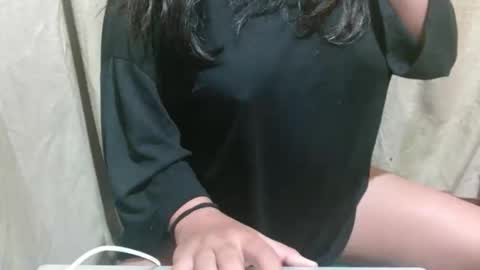 Snapshot of hotiemorenagurl18 chatting on September 13, 1:02 am hotiemorenagurl18 online show from September 13, 1:02 am
