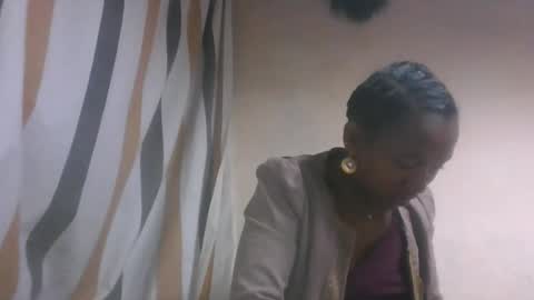 veronique online show from October 21, 4:38 am