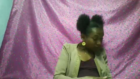 veronique online show from October 31, 7:18 pm