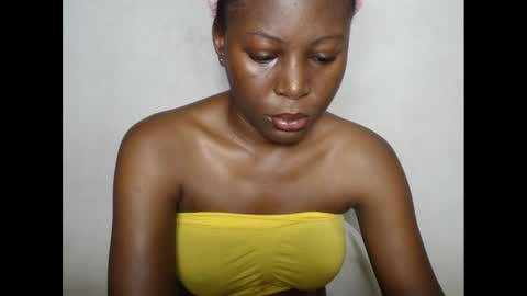 hotjessie0 online show from December 22, 4:17 am