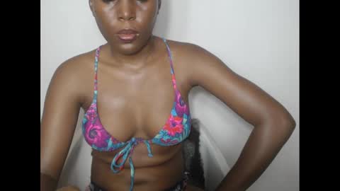 hotjessie0 online show from January 20, 4:32 am