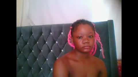 LOYCE online show from December 19, 7:11 am