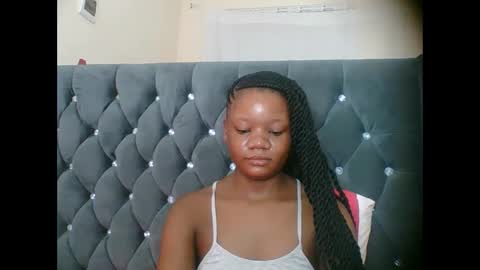 LOYCE online show from March 26, 2:03 am