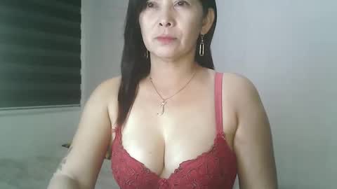 hotmamajen4u online show from April 21, 2:15 am