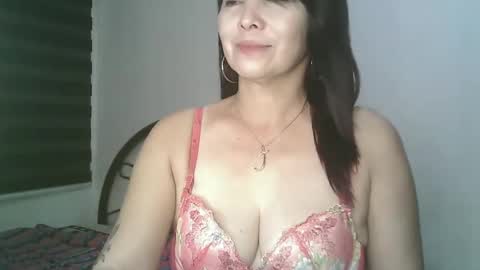 hotmamajen4u online show from May 11, 2:56 pm
