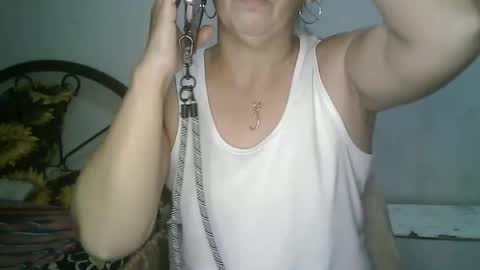 hotmamajen4u online show from May 17, 11:42 am
