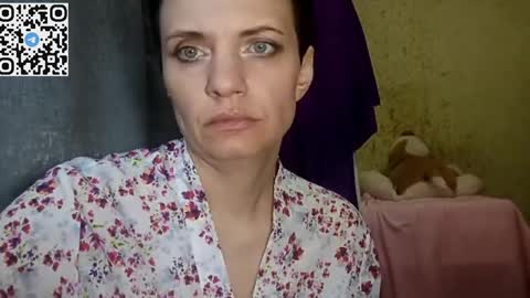 hotmamaqueen234 online show from April 5, 8:52 pm