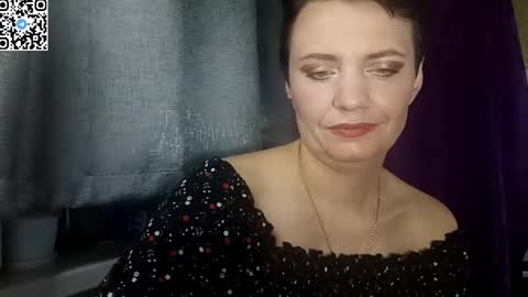 hotmamaqueen234 online show from May 16, 7:57 pm
