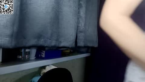 hotmamaqueen234 online show from May 8, 10:33 pm