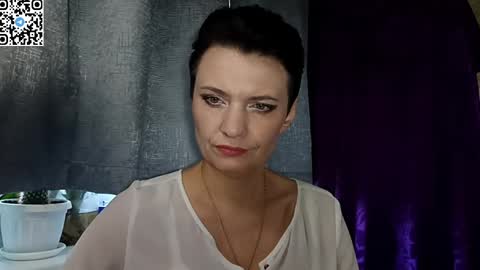 hotmamaqueen234 online show from May 11, 1:13 pm