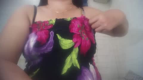 Snapshot of hotmatureladyxxx chatting on January 9, 11:02 pm hotmatureladyxxx online show from January 9, 11:02 pm