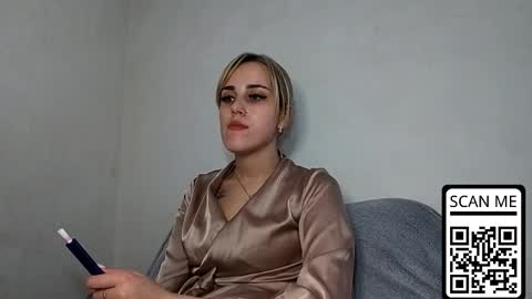 hotmusex online show from May 11, 2:45 pm