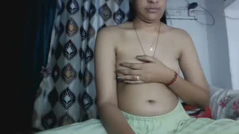 lola online show from March 12, 12:30 pm