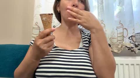 hottalicia2 online show from May 5, 12:08 pm