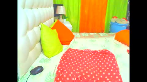 Snapshot of hottesa2019 chatting on February 26, 8:35 pm THEONE online show from February 26, 8:35 pm