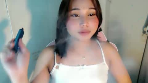 Snapshot of hottest_girl_vivianexx chatting on September 24, 2:49 pm online show from September 24, 2:49 pm