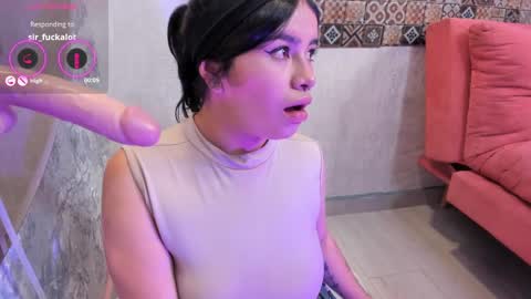 hottie_alicee_ online show from September 18, 8:07 pm