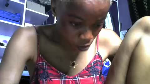 hottie baddie14 online show from November 26, 10:22 pm